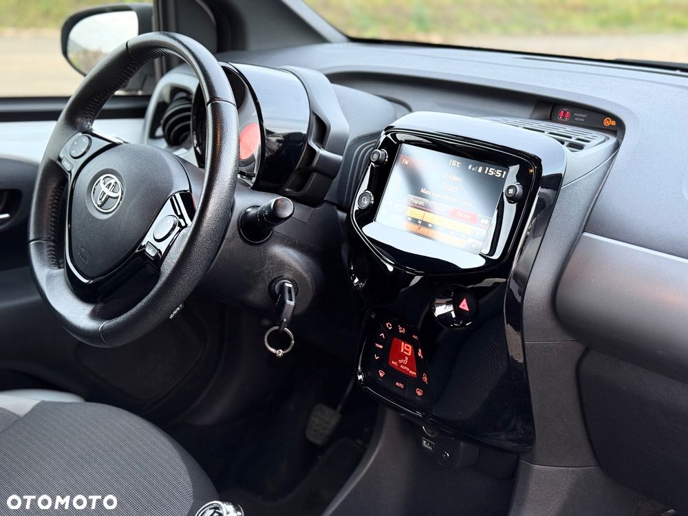 Toyota Aygo 1.0 VVT-i Color Edition - 12