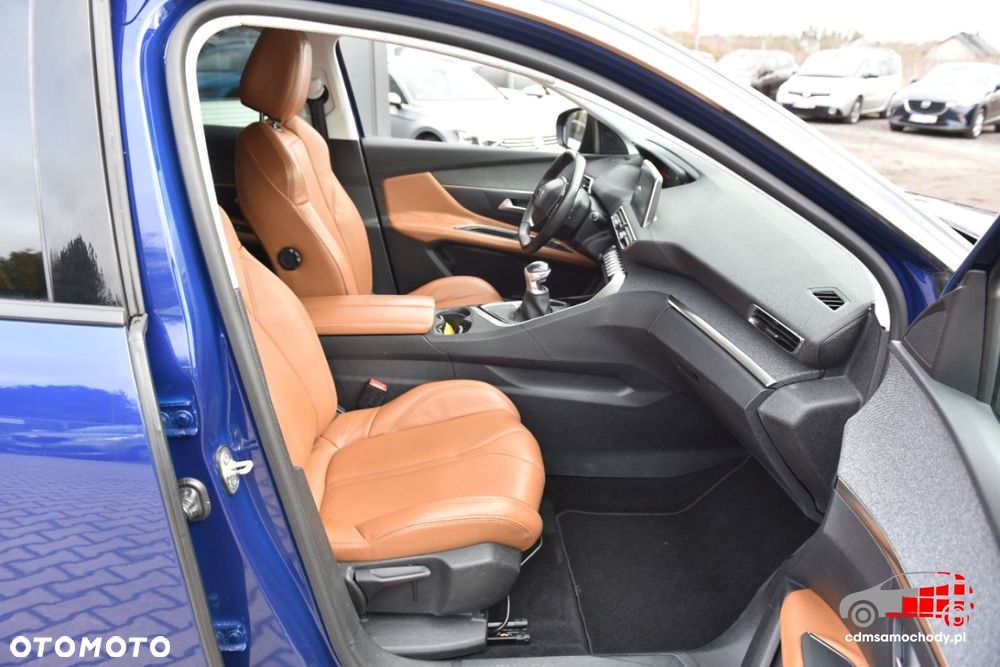 Peugeot 3008 PureTech 130 Stop & Start GPF Allure - 17