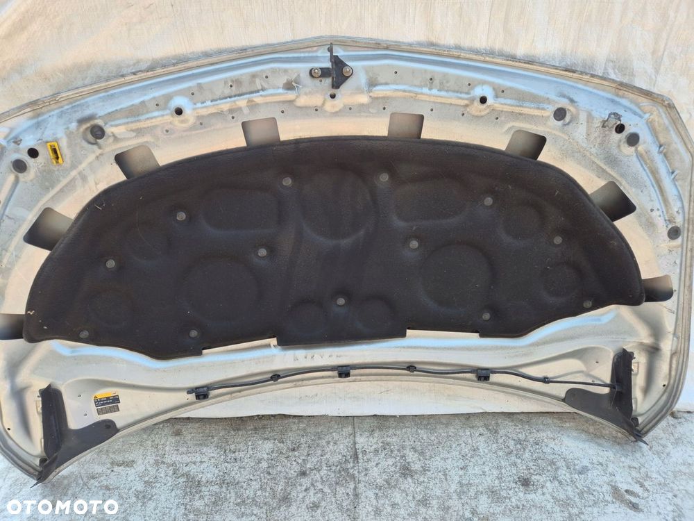 WYGŁUSZENIE WYCISZENIE MASKI MERCEDES-BENZ B-KLASA W246 - 1