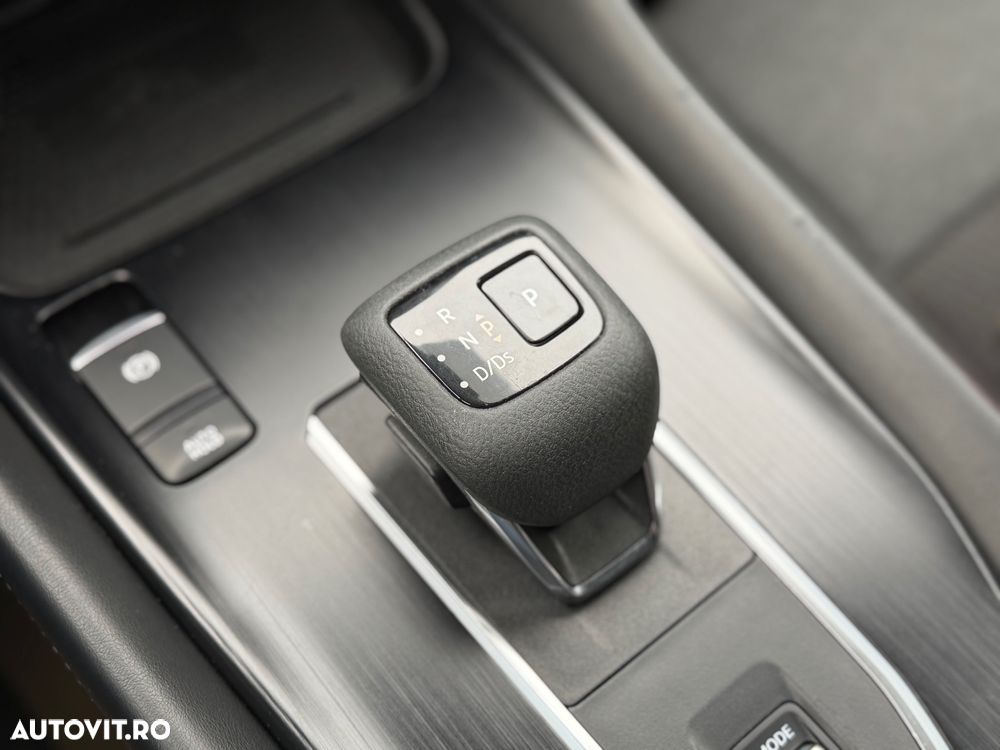 Nissan Qashqai 1.3 DIG-T MHEV Xtronic N-Connecta - 23