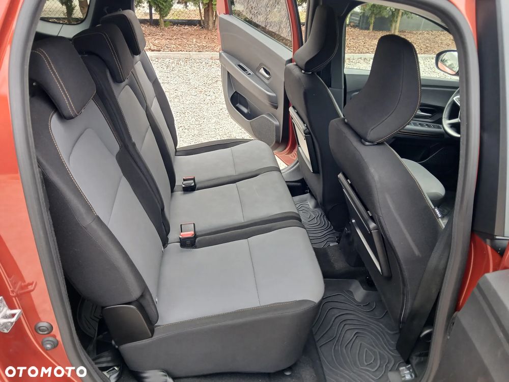 Dacia Jogger 1.0 TCe Extreme 7os - 24