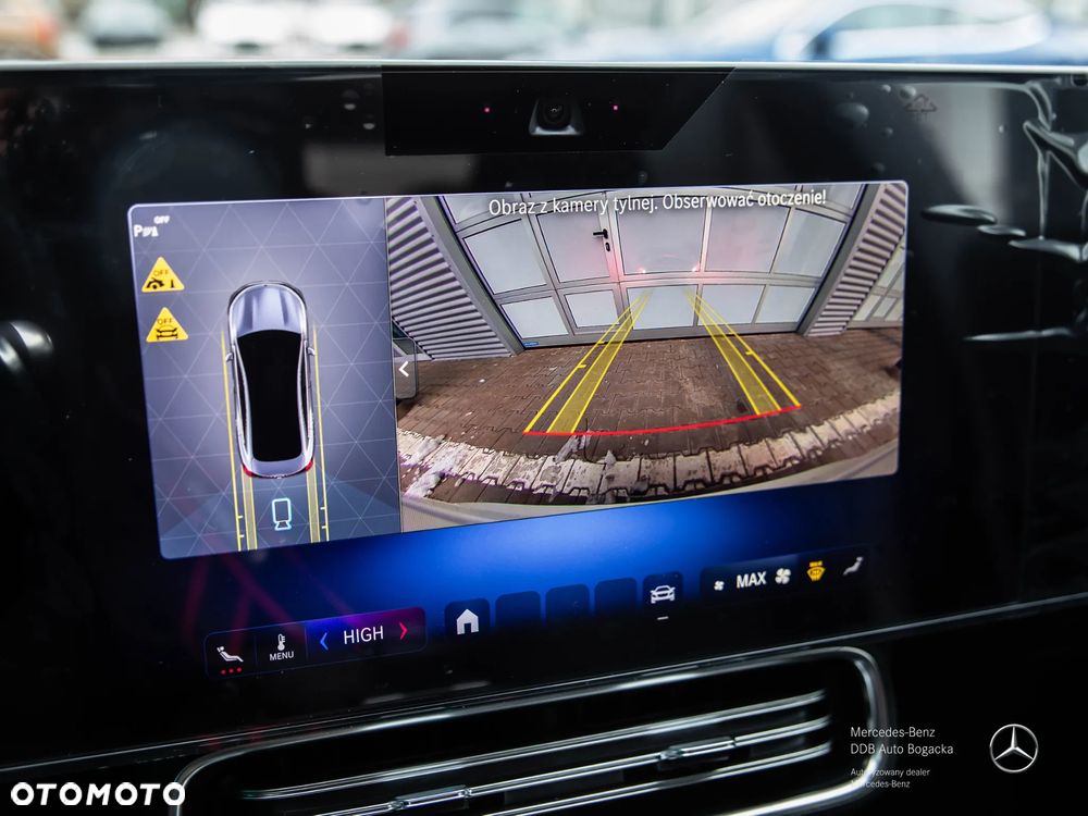 Mercedes-Benz CLA - 9