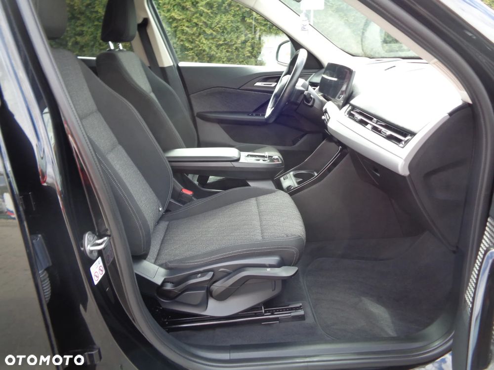 BMW iX1 eDrive20 xLine - 15