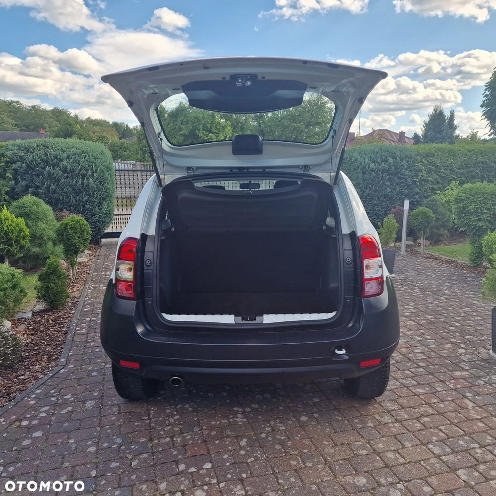 Dacia Duster 1.6 16V 4x2 Prestige - 9