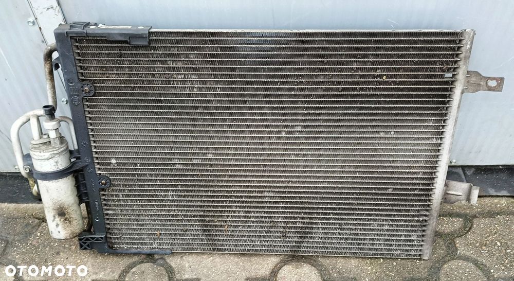 Tigra B chłodnica klimatyzacji 1,4 Corsa C Opel