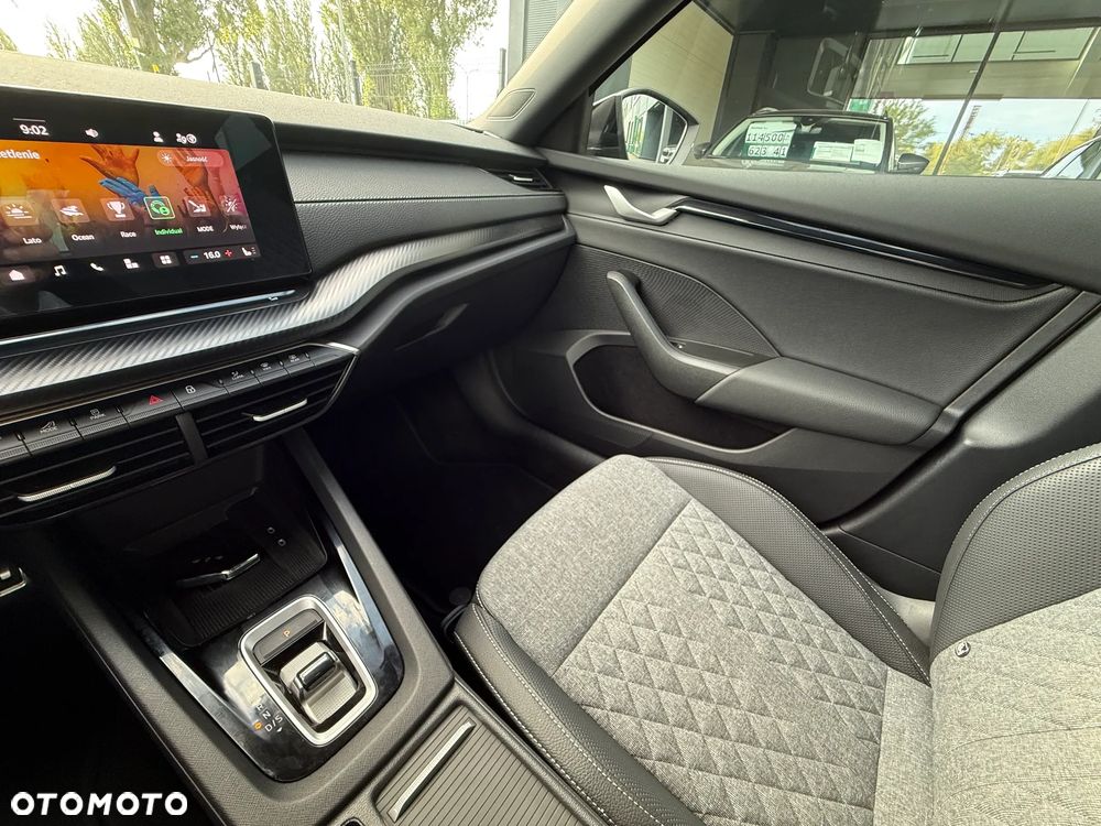 Skoda Octavia 1.5 TSI mHEV Sportline DSG - 34