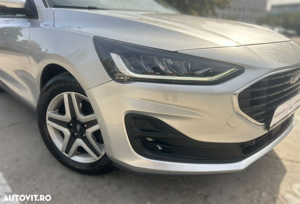 Ford Focus 1.0 EcoBoost Trend Edition - 10