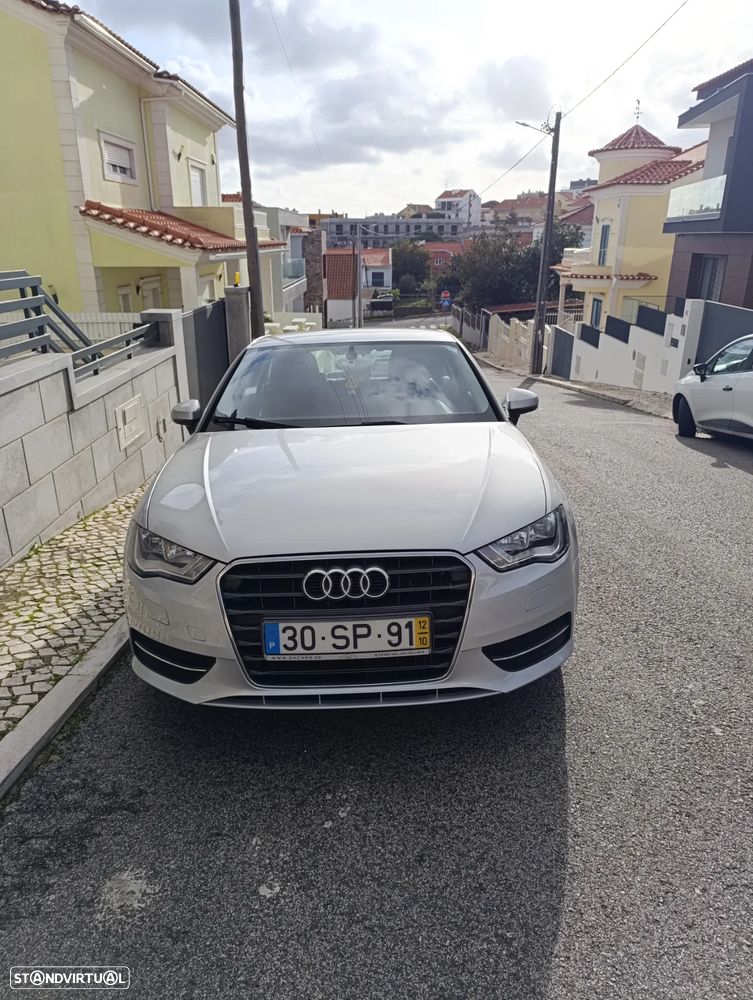 Audi A3 2.0 TDI Attraction - 4