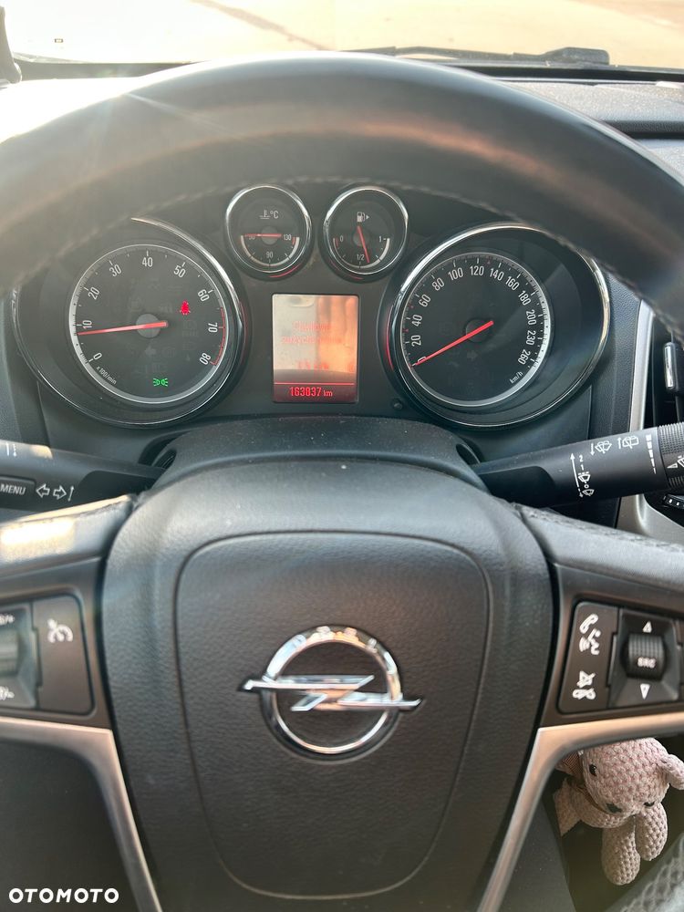 Opel Astra 1.4 Turbo - 29