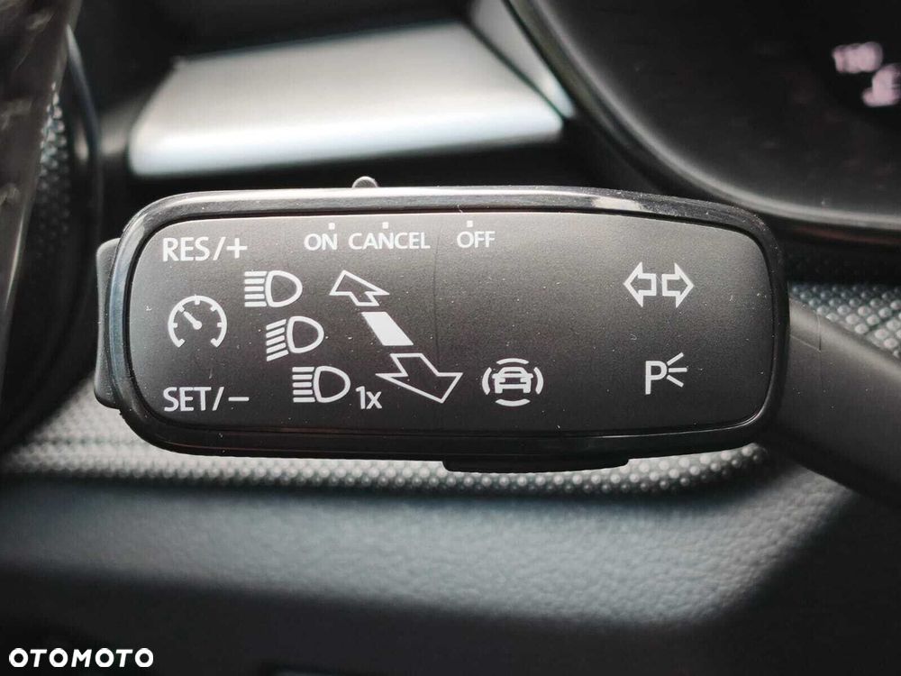 Skoda Fabia 1.0 TSI Selection DSG - 22