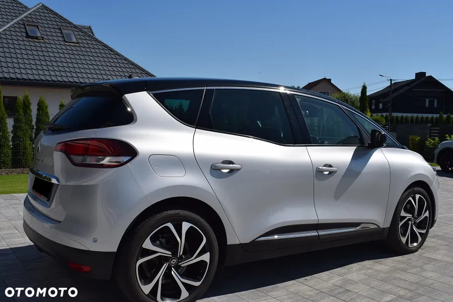 Renault Scenic - 23