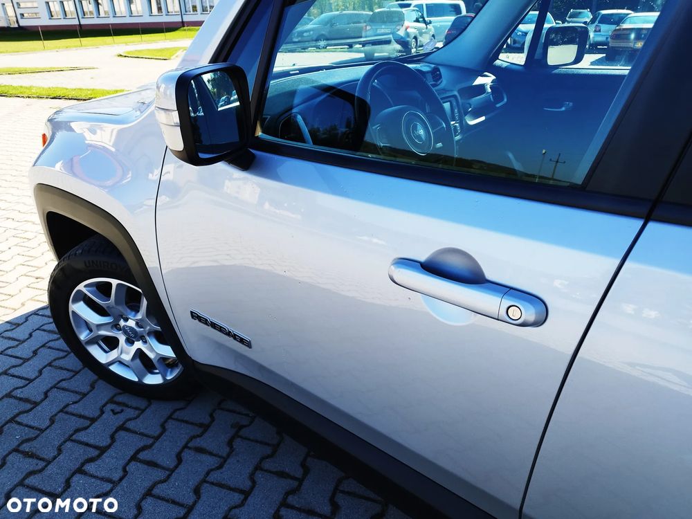 Jeep Renegade - 8
