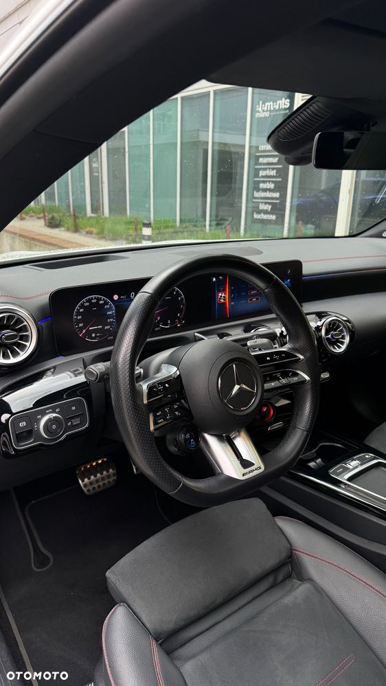 Mercedes-Benz CLA AMG 45 S 4-Matic+ 8G-DCT - 8