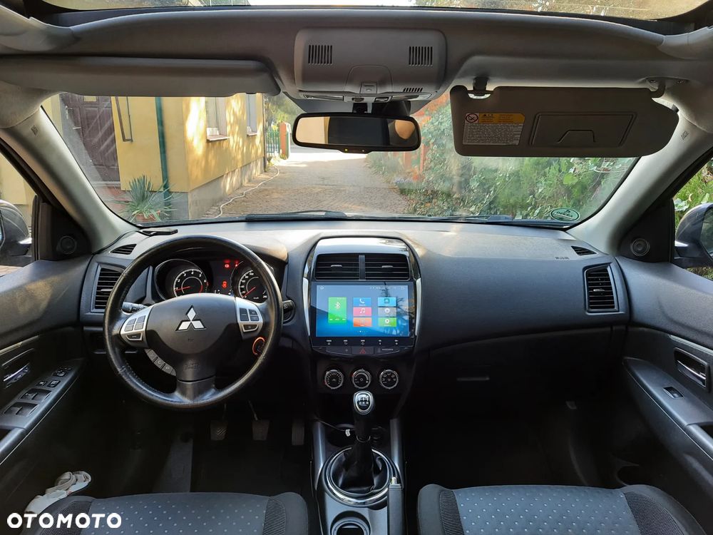 Mitsubishi ASX - 9