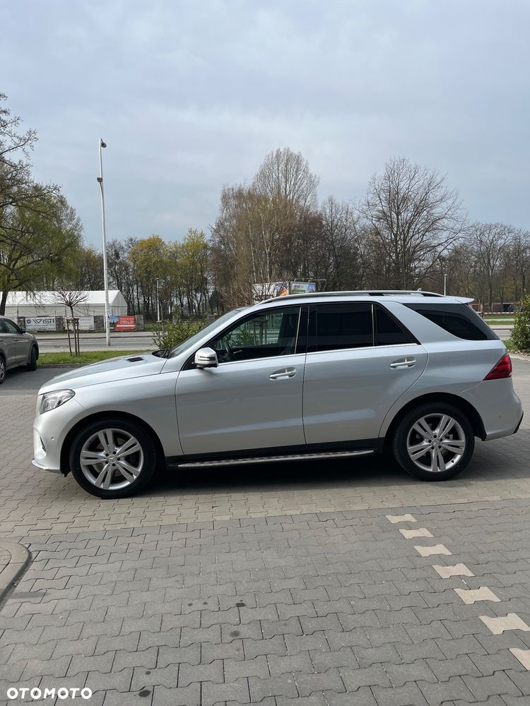 Mercedes-Benz GLE 350 d 4-Matic - 5