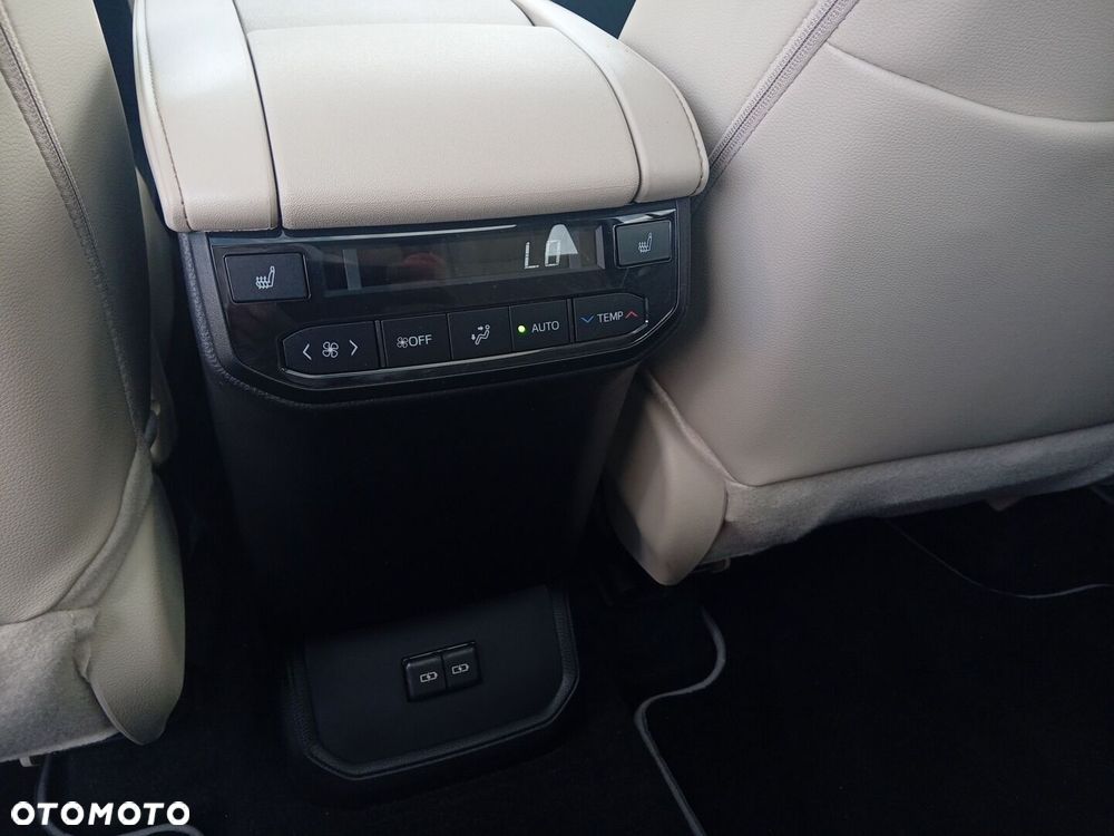 Toyota Highlander 2.5 Hybrid Executive - 18
