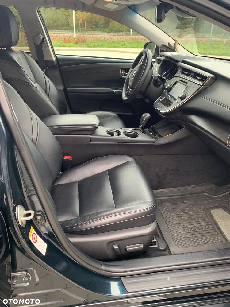 Toyota Avalon - 11