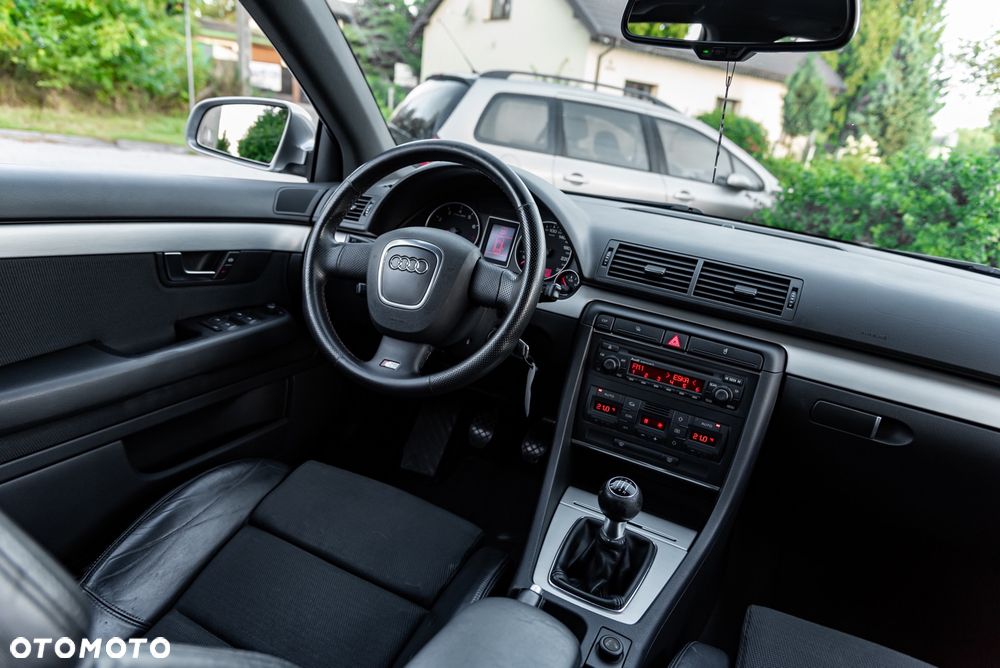 Audi A4 Avant 1.8T - 18