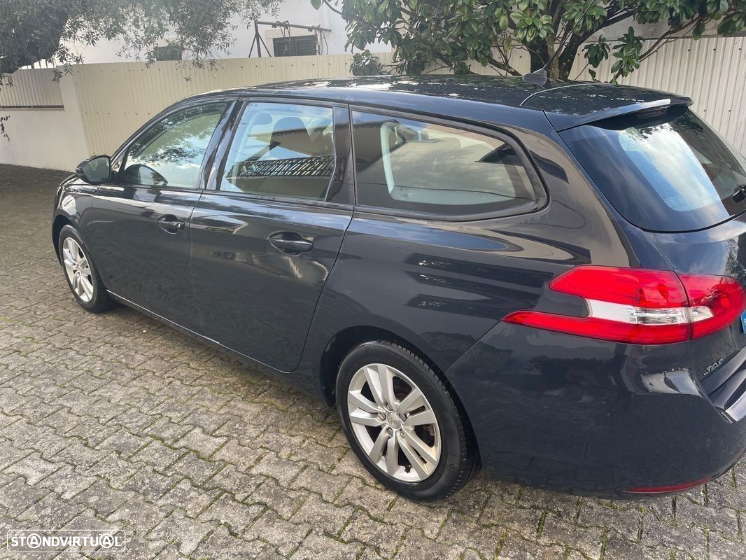 Peugeot 308 SW - 5