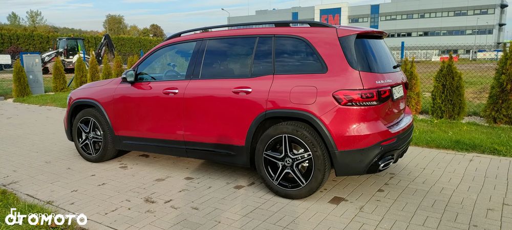 Mercedes-Benz GLB 220 d AMG Line 8G-DCT - 17