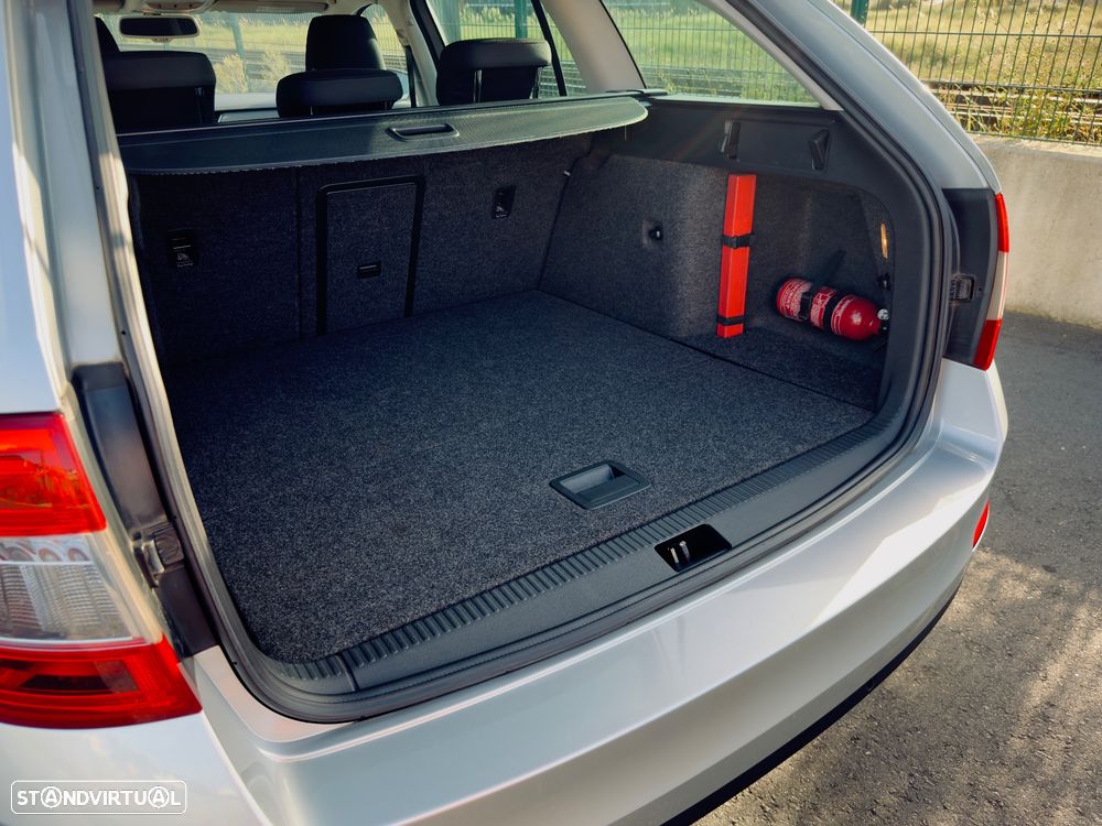 Skoda Octavia Break 1.6 TDi Elegance - 24