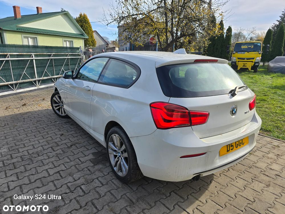 BMW Seria 1 116d Sport Line - 2