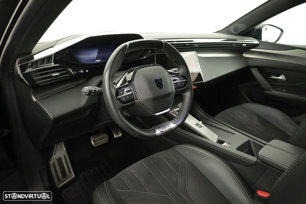 Peugeot 308 1.2 PureTech GT EAT8 - 7