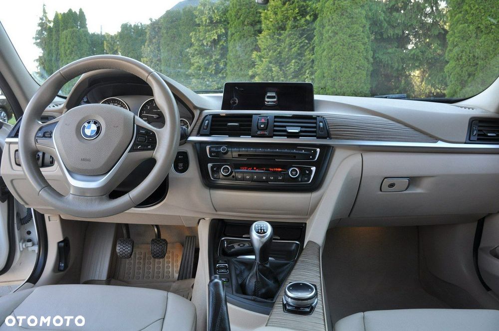 BMW Seria 3 - 31