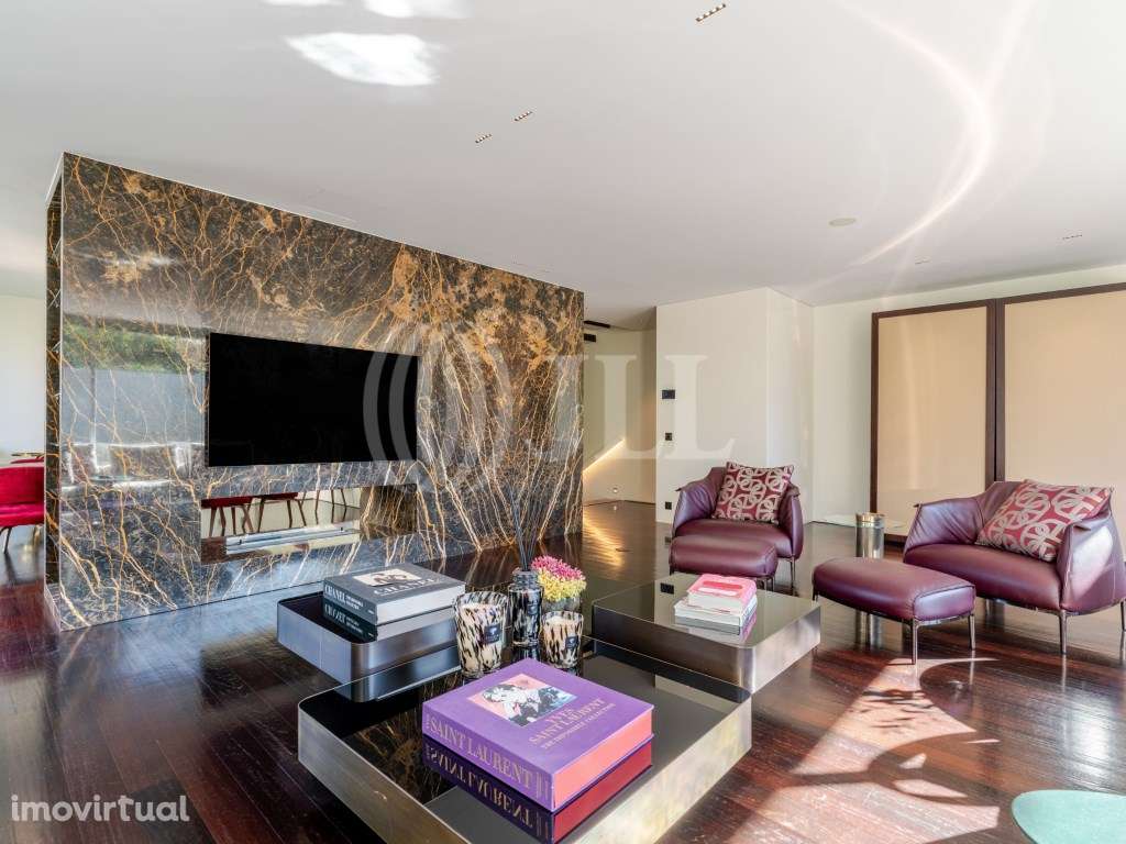 Moradia T4+1 com piscina aquecida na Foz do Douro Porto - Grande imagem: 5/55