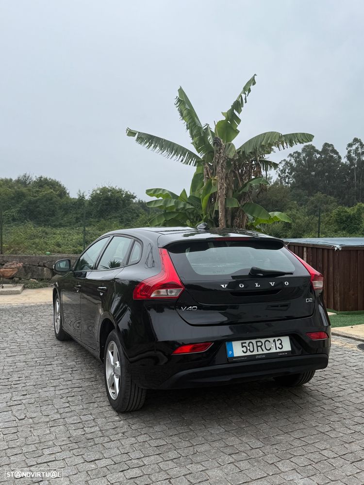 Volvo V40 2.0 D2 Kinetic - 3