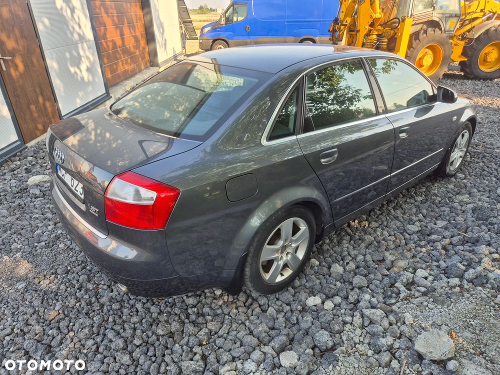 Audi A4 Limousine 1.8 T quattro - 3