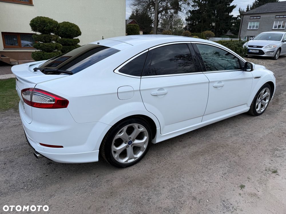Ford Mondeo 2.0 EcoBoost Titanium S - 2