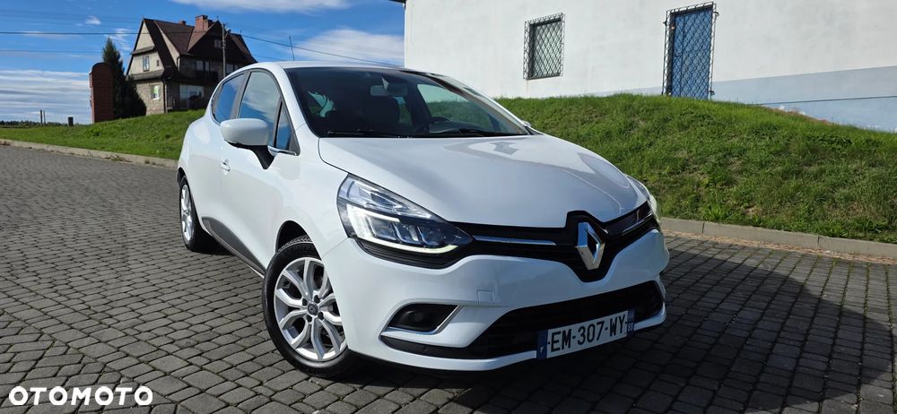 Renault Clio - 16