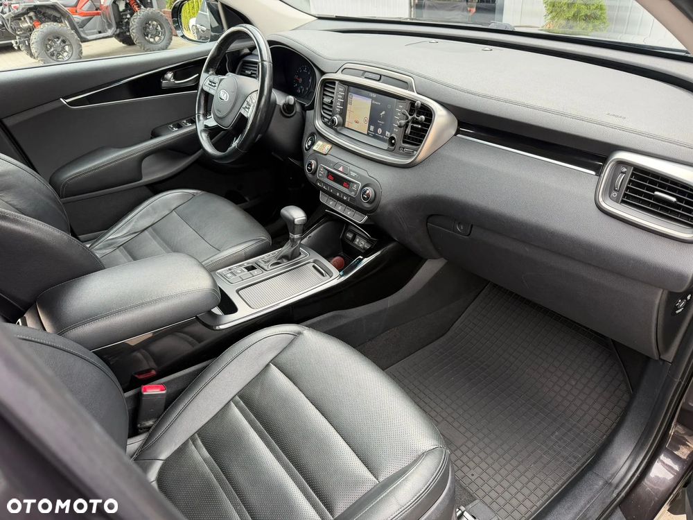 Kia Sorento 2.0 CRDI L - 19