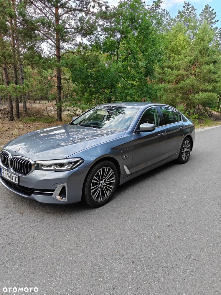 BMW Seria 5 530e Luxury Line - 6