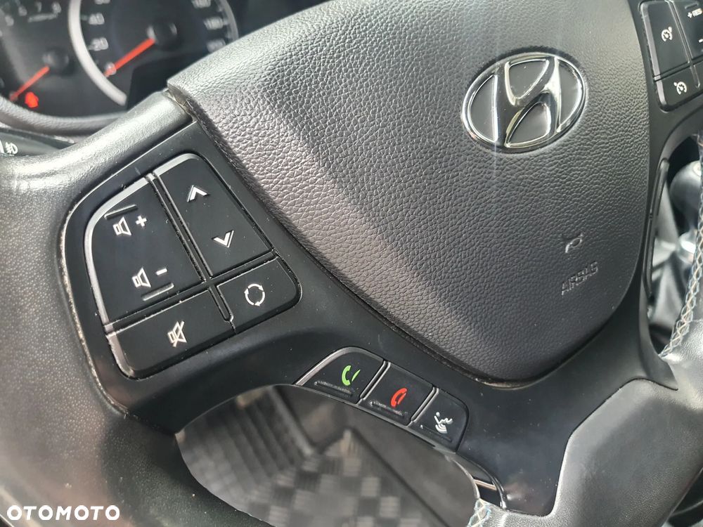 Hyundai i10 1.2 Passion Plus - 25