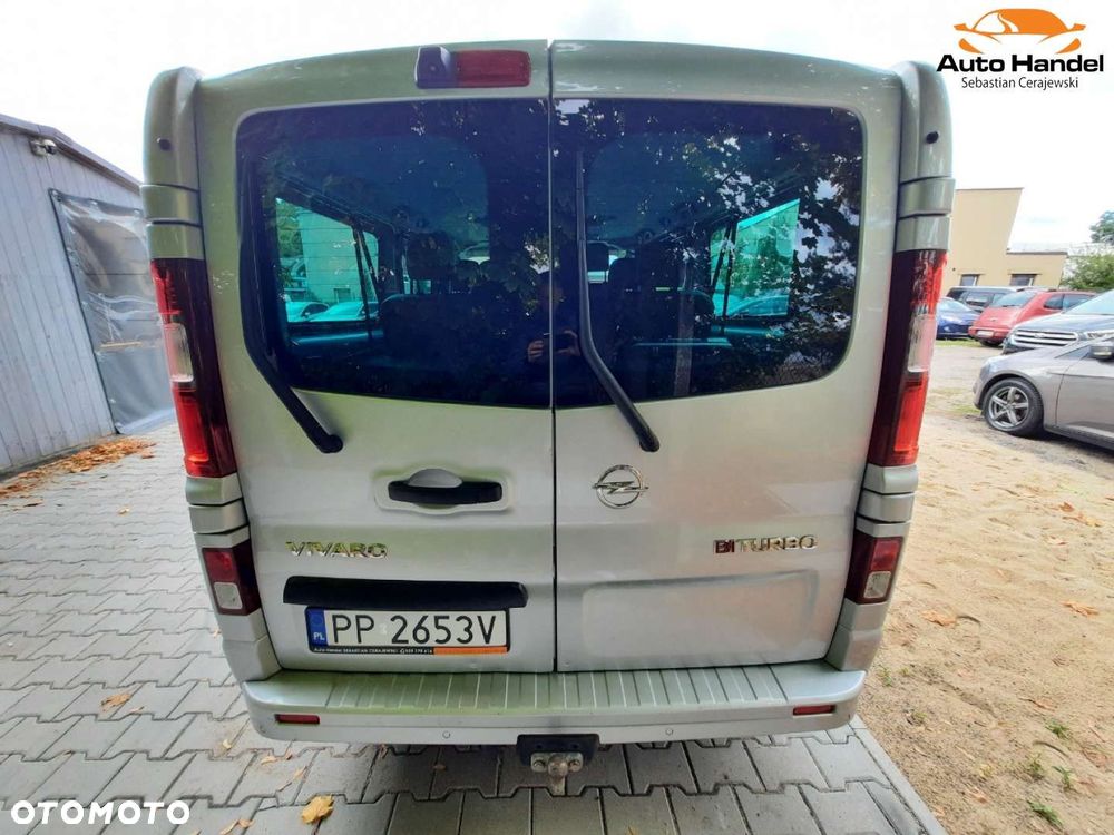 Opel Vivaro - 8