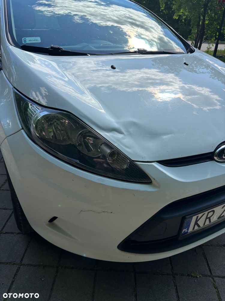 Ford Fiesta - 8