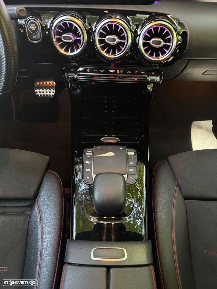 Mercedes-Benz A 180 d AMG Line Aut. - 30