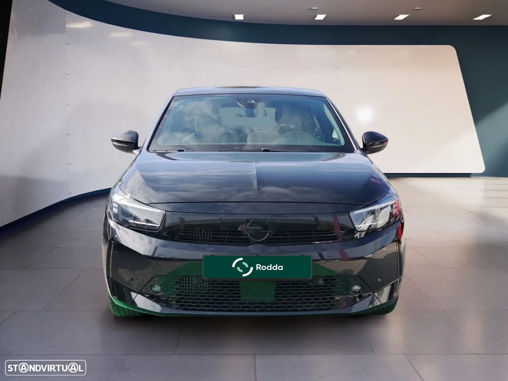 Opel Corsa 1.2 T GS - 2