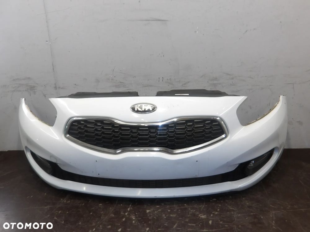 KIA CEED SW II 12-18r. 1.6 CRDI ZDERZAK PRZÓD PRZEDNI - 1
