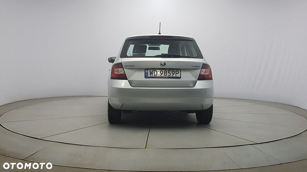 Skoda Fabia - 6