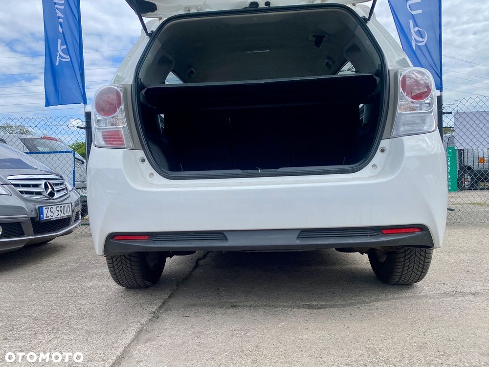 Toyota Verso 1.8 Multidrive Edition - 13