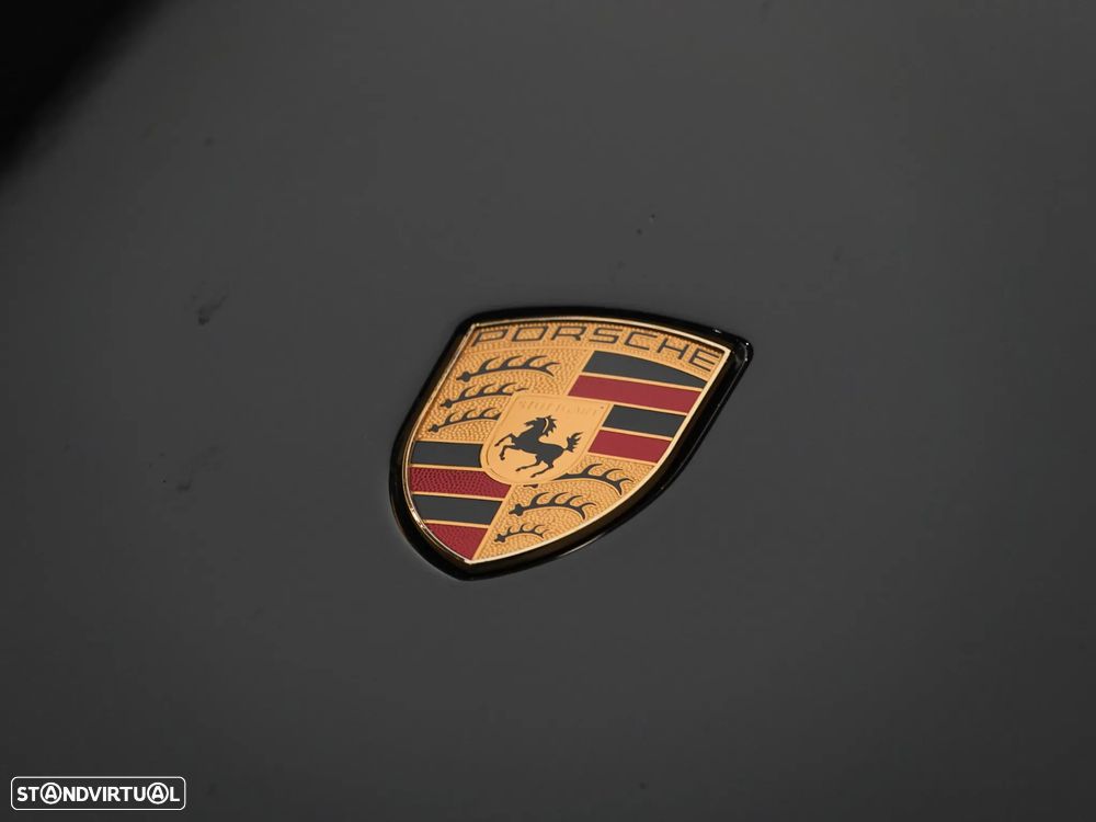 Porsche Taycan 4S - 9