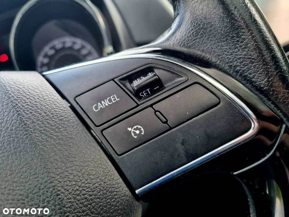 Mitsubishi ASX 1.6 Intense - 17