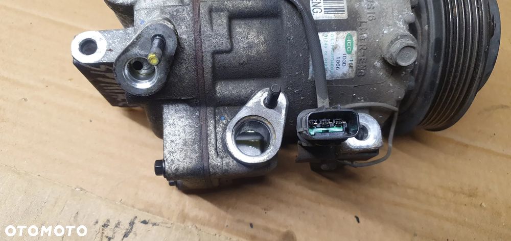 Sprężarka klimatyzacji pompa klimy Kia Sportage III 2.0 CRDI F500-NE9DB-07 - 6