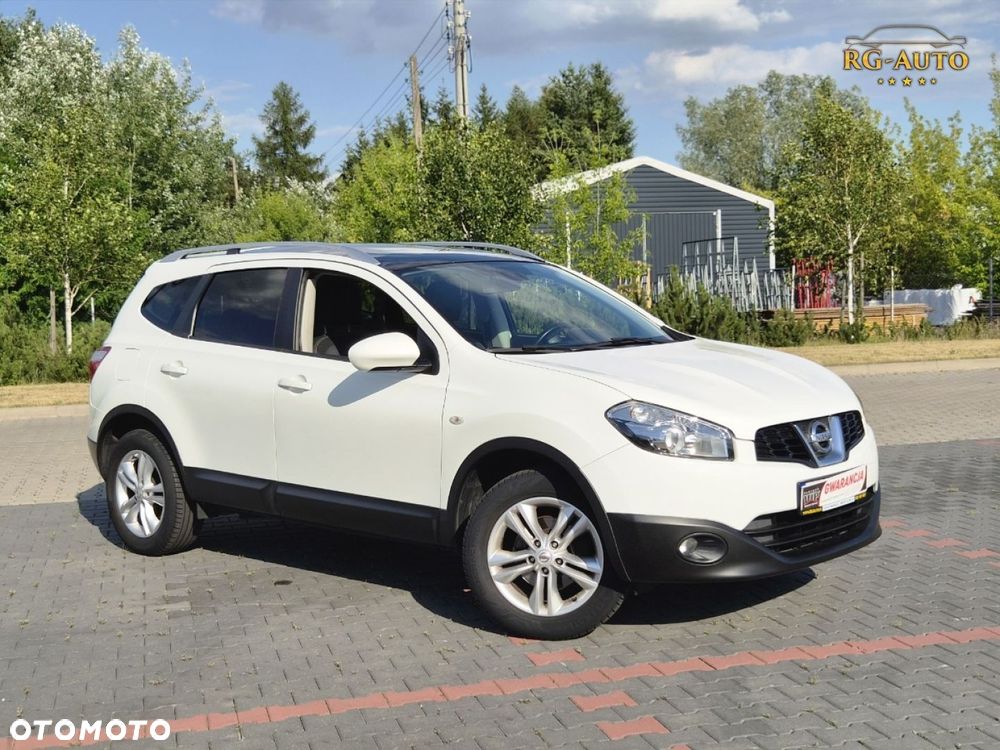 Nissan Qashqai+2 - 3