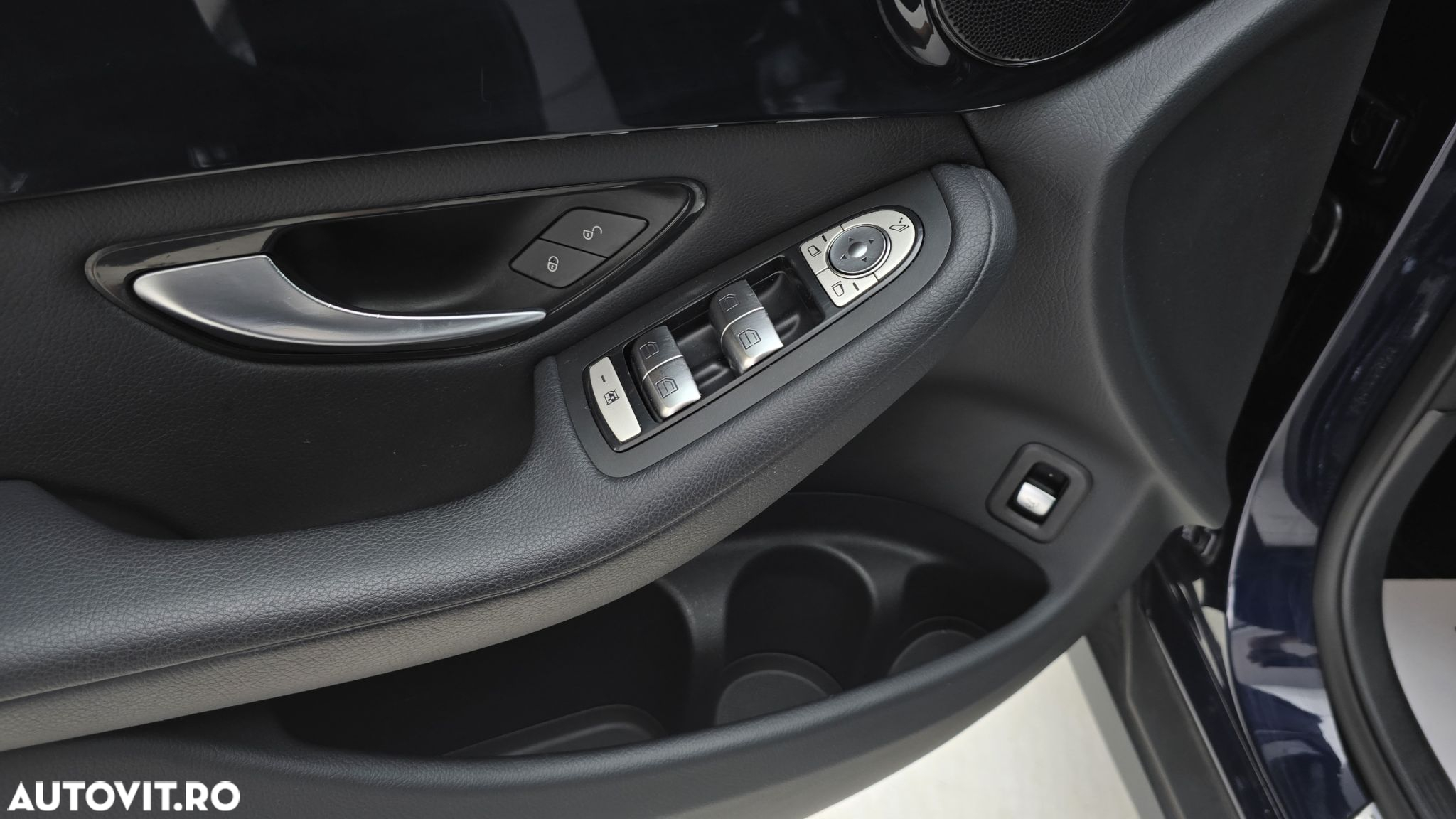 Mercedes-Benz GLC 250 d 4MATIC - 11