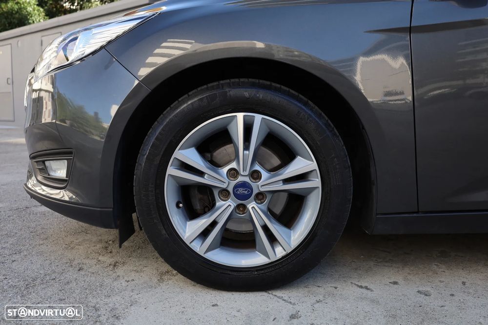 Ford Focus SW 1.0 SCTi Titanium - 2