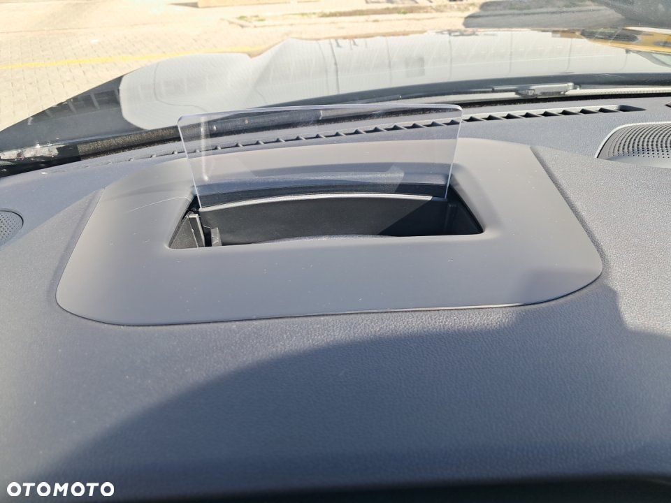 Ford Kuga - 12